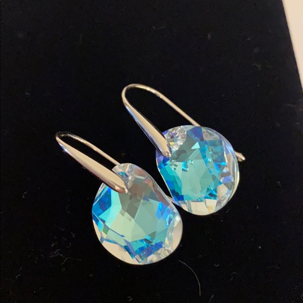 Swarovski blue crystal earring